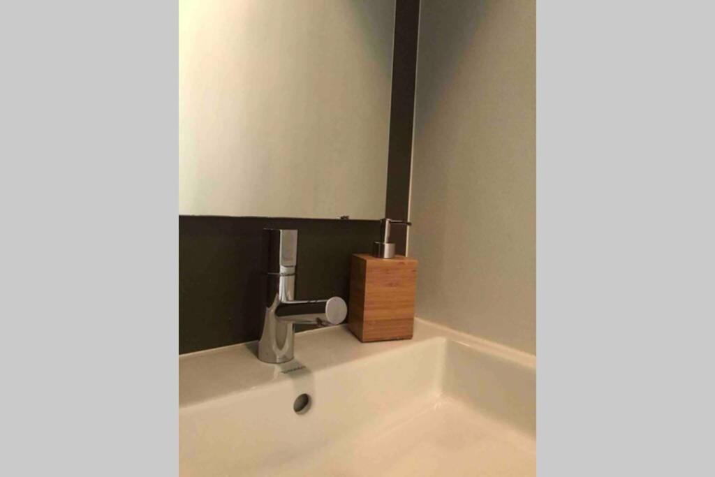 New Cozy Room With Private Bathroom Delft City P-Room 1 Exterior photo